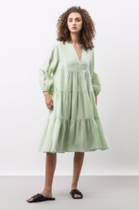 Lněné šaty Ivy & Oak zelená