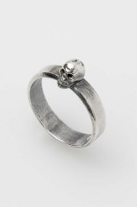 Stříbrný prsten THOHT