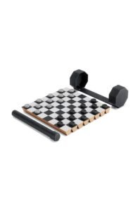 Šachy a dáma