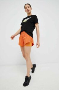 Běžecké šortky Reebok oranžová barva