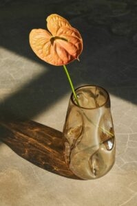 Dekorativní váza Medicine
